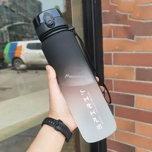 0.5/1 Liter Large Capacity Sports Water Bottle Leak Proof Colorful Plastic Cup Drinking Outdoor Travel Portable Gym Fitness Jugs